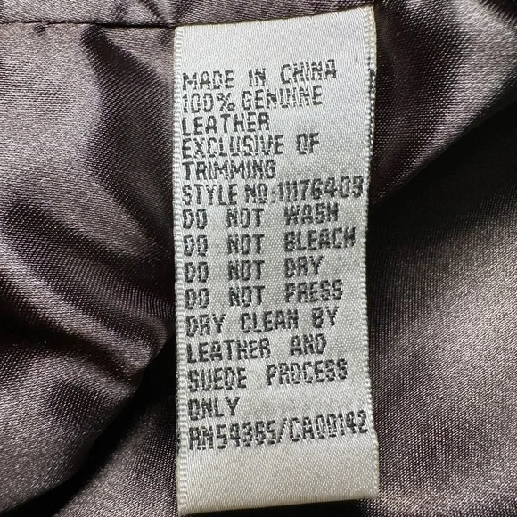 Genuine Brown Leather Jacket with Fox Fur Collar by Peter Nygard, Size Large - Picture 11 of 16